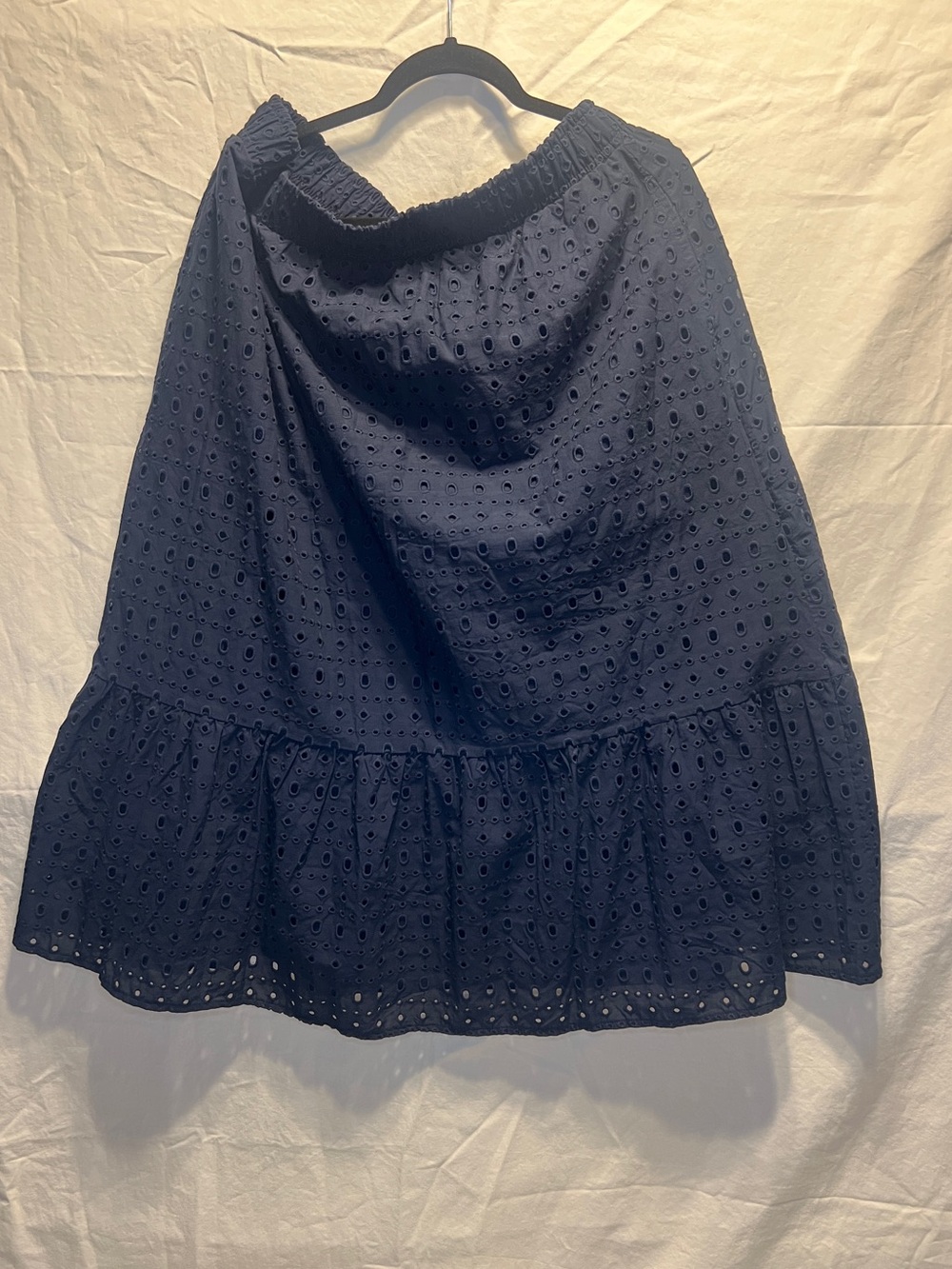 Time and Tru Navy Eyelet Tiered Skirt XL